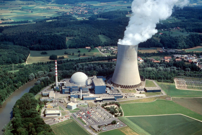 Эксплуатация атомной электростанции. АЭС Мирный атом. АЭС Гесген. АЭС Швейцарии. Атомные электростанции Швейцарии.